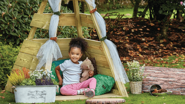 Embracing Autumn: Why Outdoor Play Is More Important Than Ever